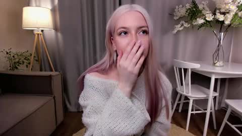 Annie online show from October 2025 10:42:02 PM