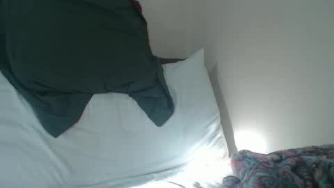 Snapshot of tinaxxxpetitexoxo chatting on September 2025 12:29:01 PM Tina online show from September 2025 12:29:01 PM