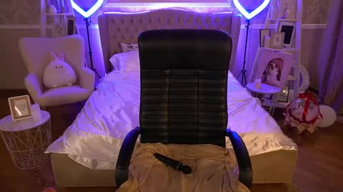 TinkerrBelll online show from March 2025 03:40:02 PM