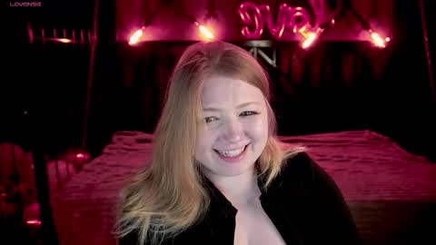 TinkerrBelll online show from February 2026 08:27:02 PM