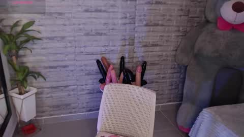 Snapshot of tinna__hottie chatting on October 2025 12:06:01 PM Tinna Goddess online show from October 2025 12:06:01 PM