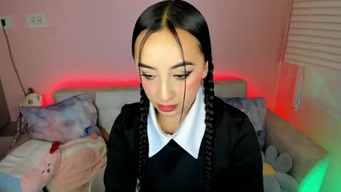tiny_cora online show from May 2026 04:37:02 PM