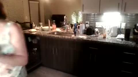tinyassbossymilf online show from July 2026 07:47:01 AM