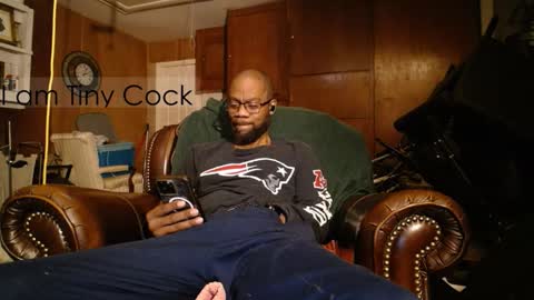 tinycock_1979 online show from November 2025 05:40:02 AM