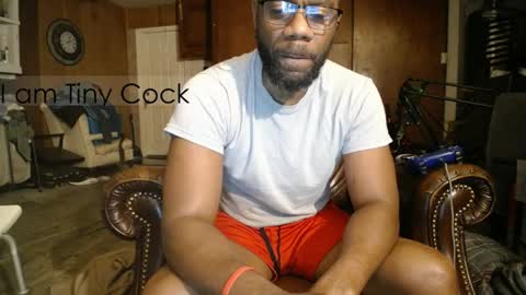 Snapshot of tinycock_1979 chatting on June 2026 06:48:01 AM tinycock_1979 online show from June 2026 06:48:01 AM
