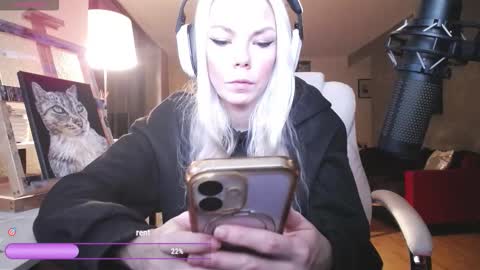 stage Kylie Sinner  brand CLITBAIT online show from March 2026 03:45:02 AM