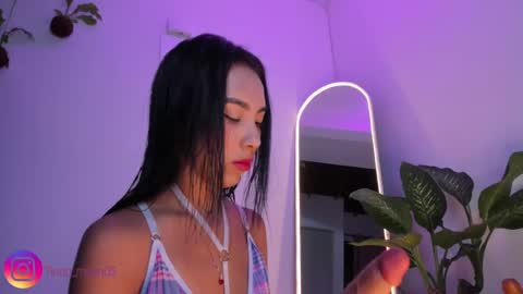 Luna  online show from March 2025 11:37:02 PM