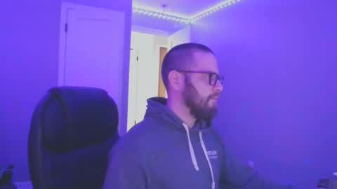 Snapshot of tippertonight chatting on December 2024 07:40:02 AM tippertonight online show from December 2024 07:40:02 AM