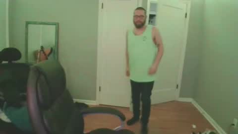 Snapshot of tippertonight chatting on December 2024 04:27:02 AM tippertonight online show from December 2024 04:27:02 AM