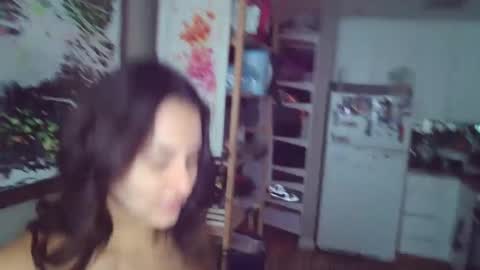 Tipsy Daisy online show from December 2024 06:20:01 PM