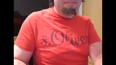 Snapshot of tirolerboy27 chatting on February 2025 08:21:02 AM Tirolerboy27 online show from February 2025 08:21:02 AM