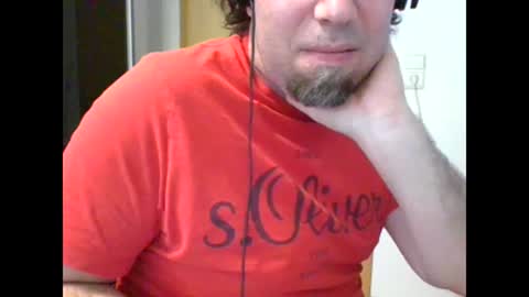 Snapshot of tirolerboy27 chatting on February 2025 12:49:01 PM Tirolerboy27 online show from February 2025 12:49:01 PM