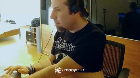 Snapshot of tirolerboy27 chatting on October 2025 02:08:02 PM Tirolerboy27 online show from October 2025 02:08:02 PM