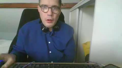 Snapshot of titeuf3855839553 chatting on January 2026 08:29:02 AM titeuf3855839553 online show from January 2026 08:29:02 AM