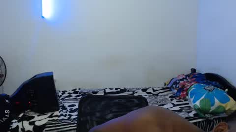 titoway07 online show from October 2025 01:55:02 AM