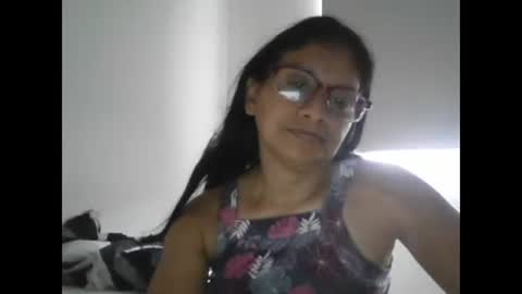 Ester online show from February 2025 07:45:02 PM
