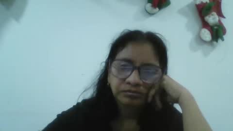 Ester online show from February 2026 10:30:02 AM