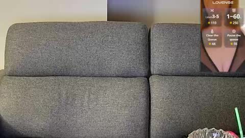 Snapshot of tittylandqc chatting on December 2024 01:55:02 AM tittylandqc online show from December 2024 01:55:02 AM