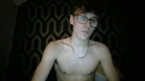 Snapshot of tladuk chatting on October 2025 11:27:02 PM tladuk online show from October 2025 11:27:02 PM
