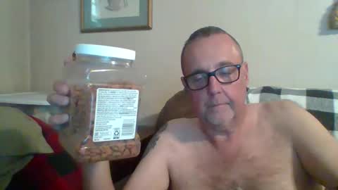 Vols online show from October 2025 09:36:02 PM