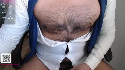 Leonel online show from November 2025 03:36:01 PM