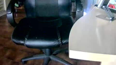 Tobiko online show from January 2025 04:43:02 PM