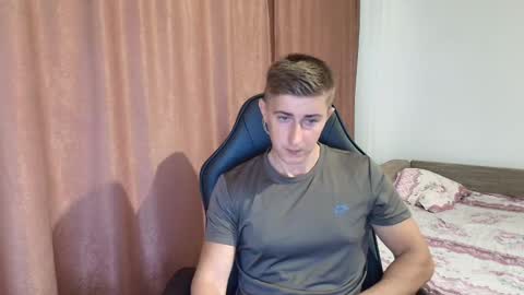 todhorny987 online show from February 2025 08:30:02 AM