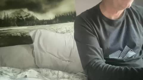 Joshua1983 online show from October 2025 03:24:02 PM