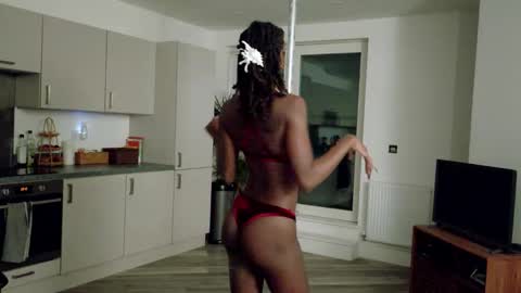 Athena Fantasy online show from November 2025 10:14:02 PM