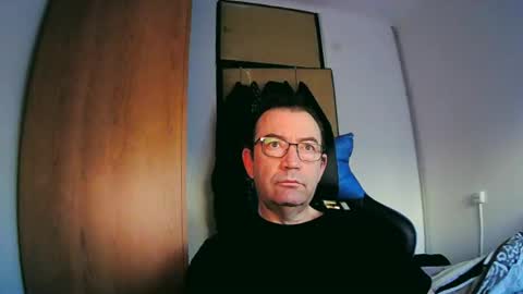 Snapshot of tolon408472 chatting on January 2025 08:24:01 AM tolon408472 online show from January 2025 08:24:01 AM