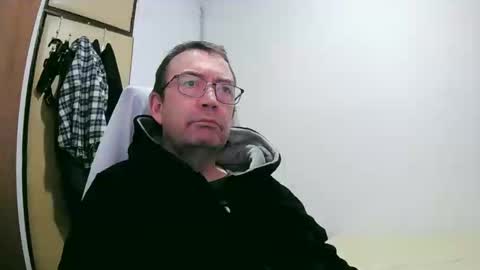 Snapshot of tolon408472 chatting on January 2025 08:04:02 PM tolon408472 online show from January 2025 08:04:02 PM