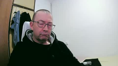 Snapshot of tolon408472 chatting on January 2025 01:18:01 AM tolon408472 online show from January 2025 01:18:01 AM
