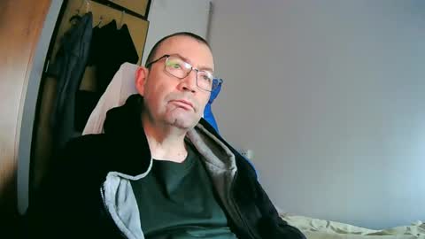 Snapshot of tolon408472 chatting on January 2025 08:52:01 AM tolon408472 online show from January 2025 08:52:01 AM