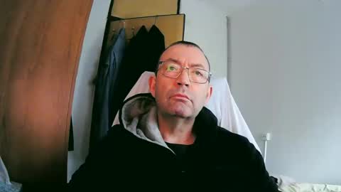 Snapshot of tolon408472 chatting on January 2025 01:22:01 PM tolon408472 online show from January 2025 01:22:01 PM