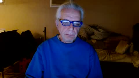 tom112292014 online show from February 2025 06:44:01 PM