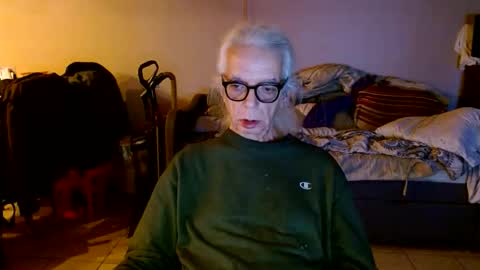 tom112292014 online show from November 2025 01:50:01 AM