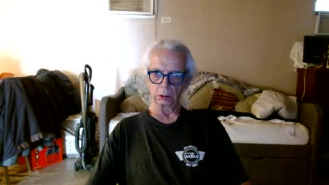 Snapshot of tom112292014 chatting on June 2026 06:34:01 PM tom112292014 online show from June 2026 06:34:01 PM