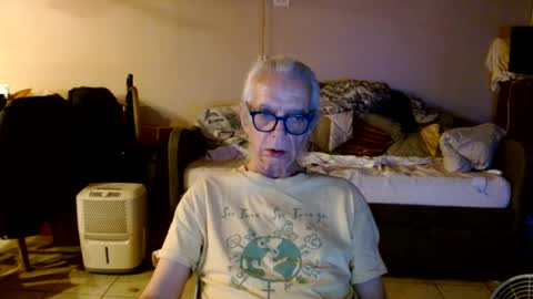 Snapshot of tom112292014 chatting on July 2026 03:11:01 AM tom112292014 online show from July 2026 03:11:01 AM