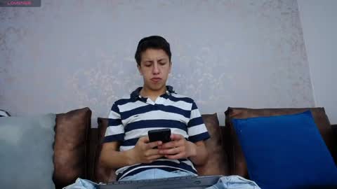 Tom online show from April 2026 08:22:01 PM