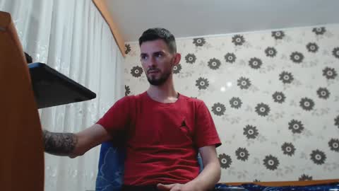Snapshot of tom_michael chatting on January 2025 11:00:01 PM Michael online show from January 2025 11:00:01 PM