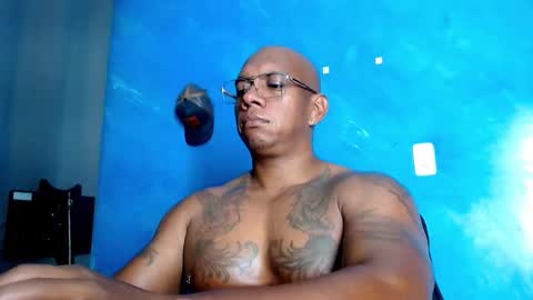 Tom Miller online show from November 2025 03:39:01 AM