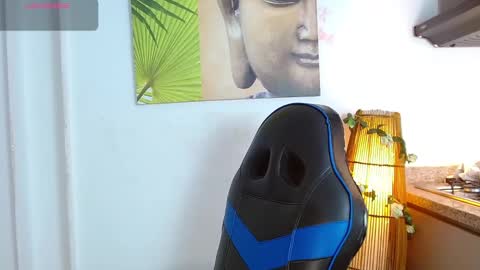 Tom muscle1 online show from December 2024 02:33:01 PM