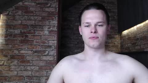 Snapshot of tom_y_ chatting on October 2025 05:19:01 AM Tom online show from October 2025 05:19:01 AM