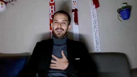 tomas gerauld. make me happy with 10000 tokens online show from December 2024 03:11:02 AM