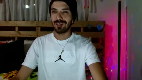 tomas gerauld. make me happy with 10000 tokens online show from February 2026 03:00:02 AM