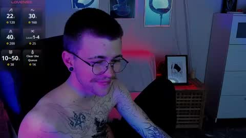 Snapshot of tomas_norton chatting on April 2026 09:17:02 PM tomas_norton online show from April 2026 09:17:02 PM