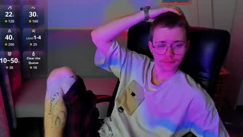 Snapshot of tomas_norton chatting on April 2026 09:01:02 PM tomas_norton online show from April 2026 09:01:02 PM