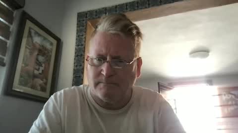 Hola online show from February 2025 06:15:02 PM