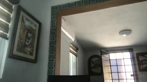 Hola online show from February 2025 10:11:02 PM