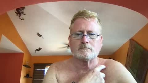 Hola online show from September 2025 06:22:01 PM